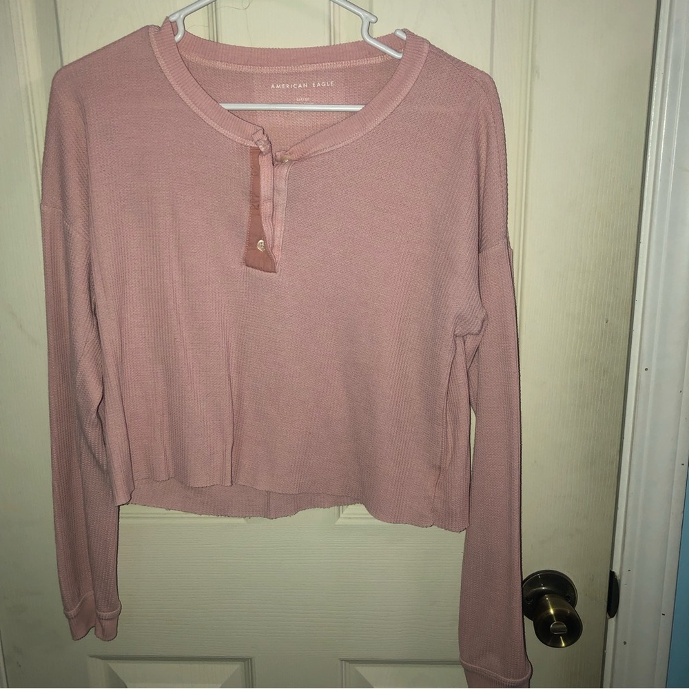 American eagle crop long sleeve shirt